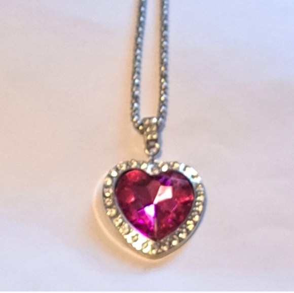Sparkly Crystal CZ Red Pink Heart Necklace Rhinestone Silver 18-22" chain. NEW - Picture 12 of 16